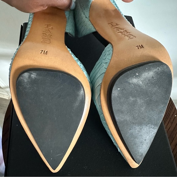 L.A.M.B. Python Leather Heels - Picture 12 of 12